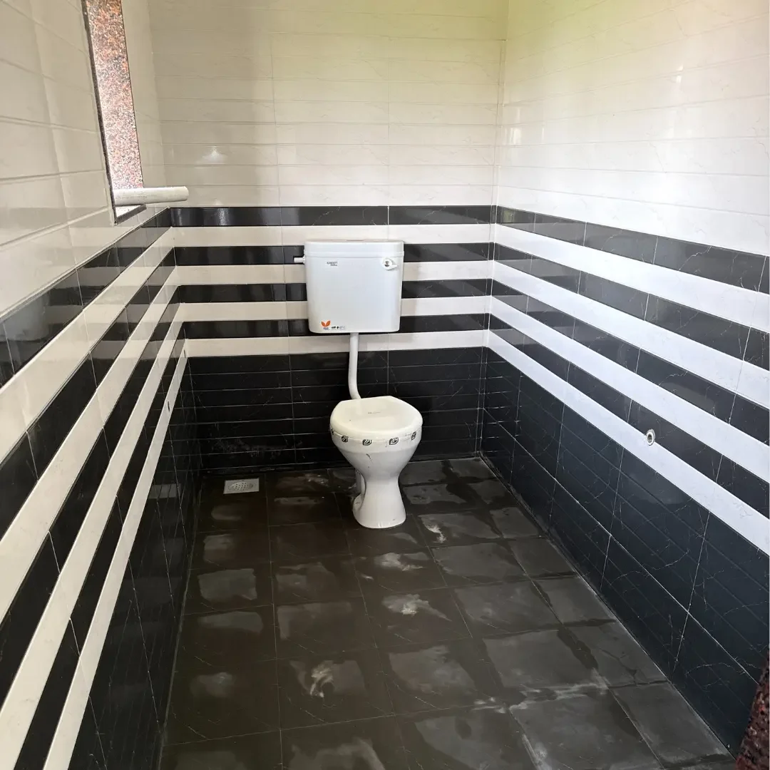 550sq.ft spacious two halls available for rent in Sangamner (2)